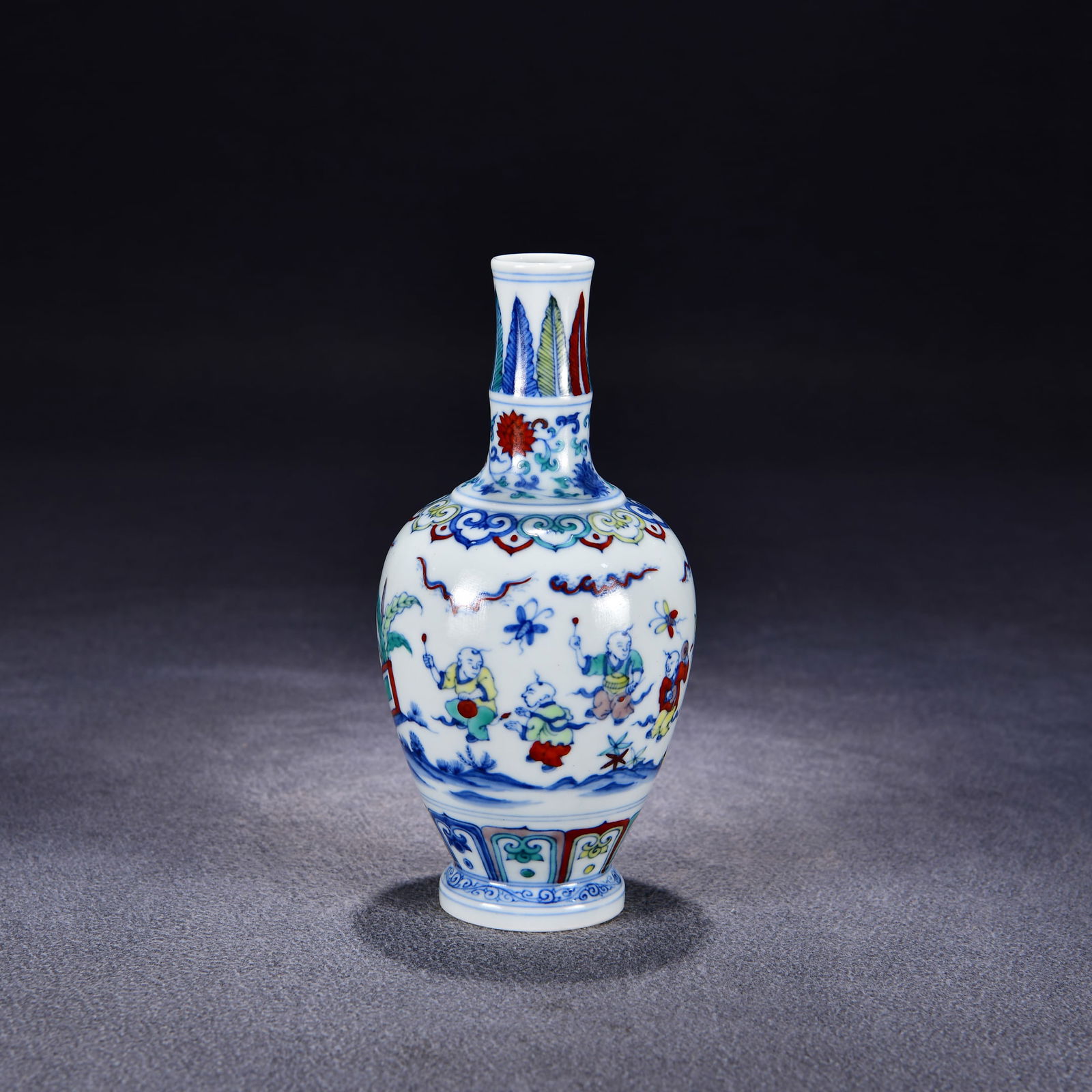 Porcelain Vase Doucai w Kid,Flower - 2