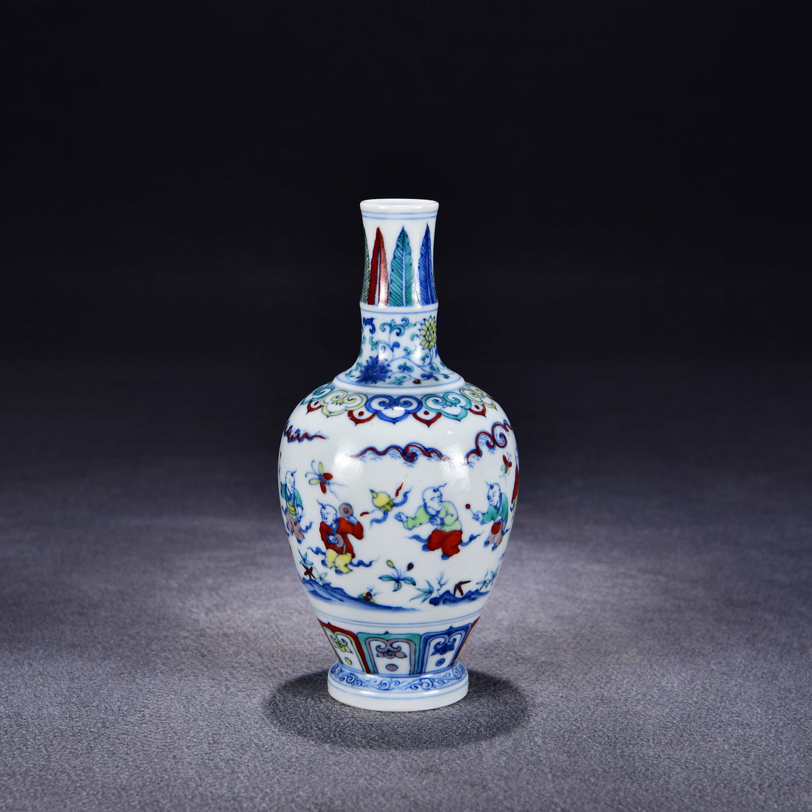 Porcelain Vase Doucai w Kid,Flower - 3