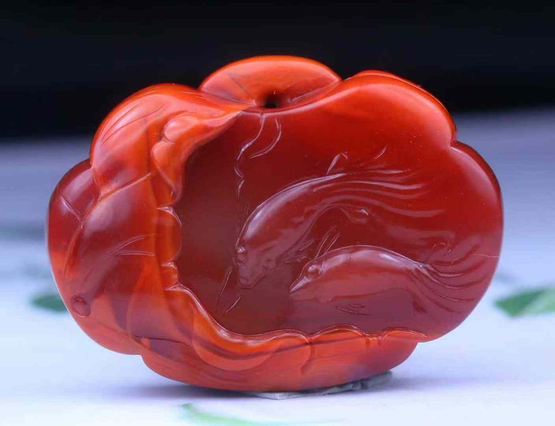 Nanhong Agate Hand Carved Fish Pendant - 6