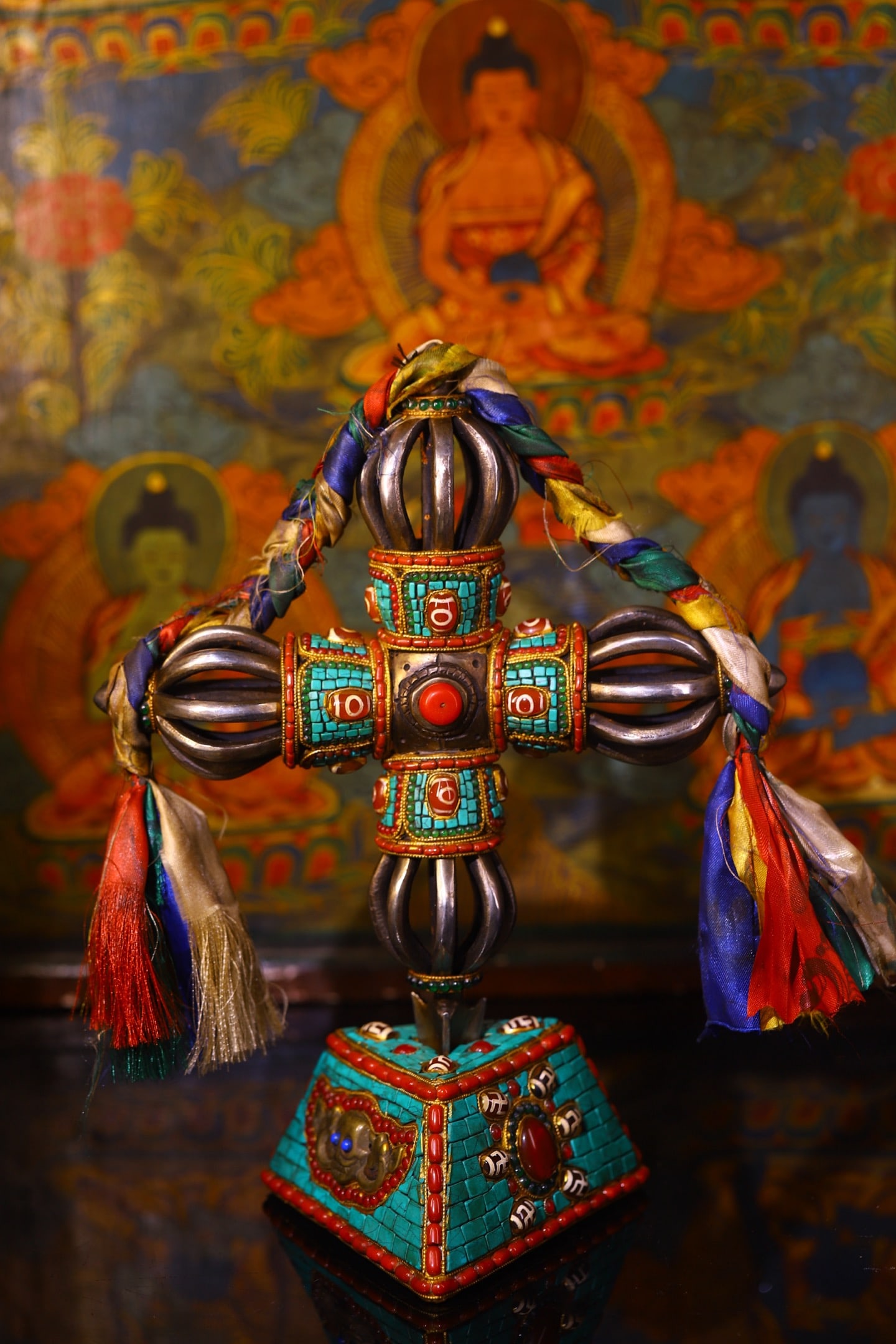 Tibetan Iron Inlay DZI Agate,Turquoise Statue - Pestle xiangmo: Title: Tibetan Iron Inlay DZI Agate,Turquoise Statue - Pestle xiangmo Origin: Date/Period: Materials: Iron,DZI Agate,Turquoise Dimensions: 310x240(mm) 12.20x9.45(inches) Weight 5.95 lbs/2700g 