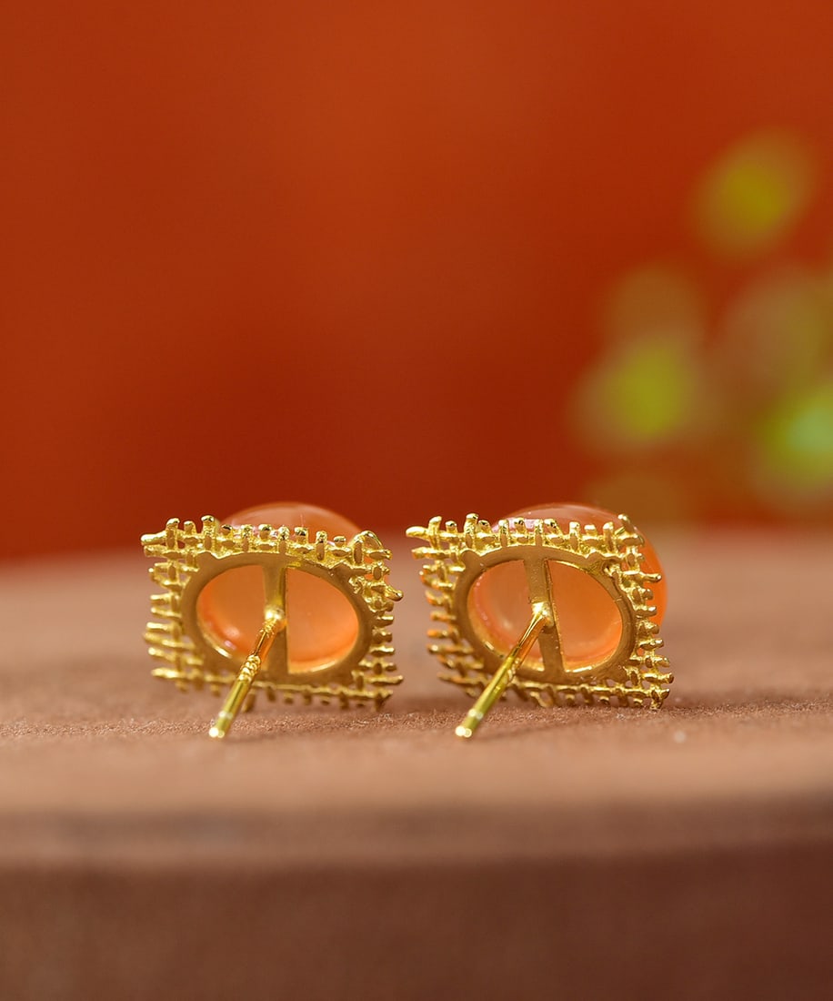 A Pair Silver Inlay Nanhong Agate Earrings - 4