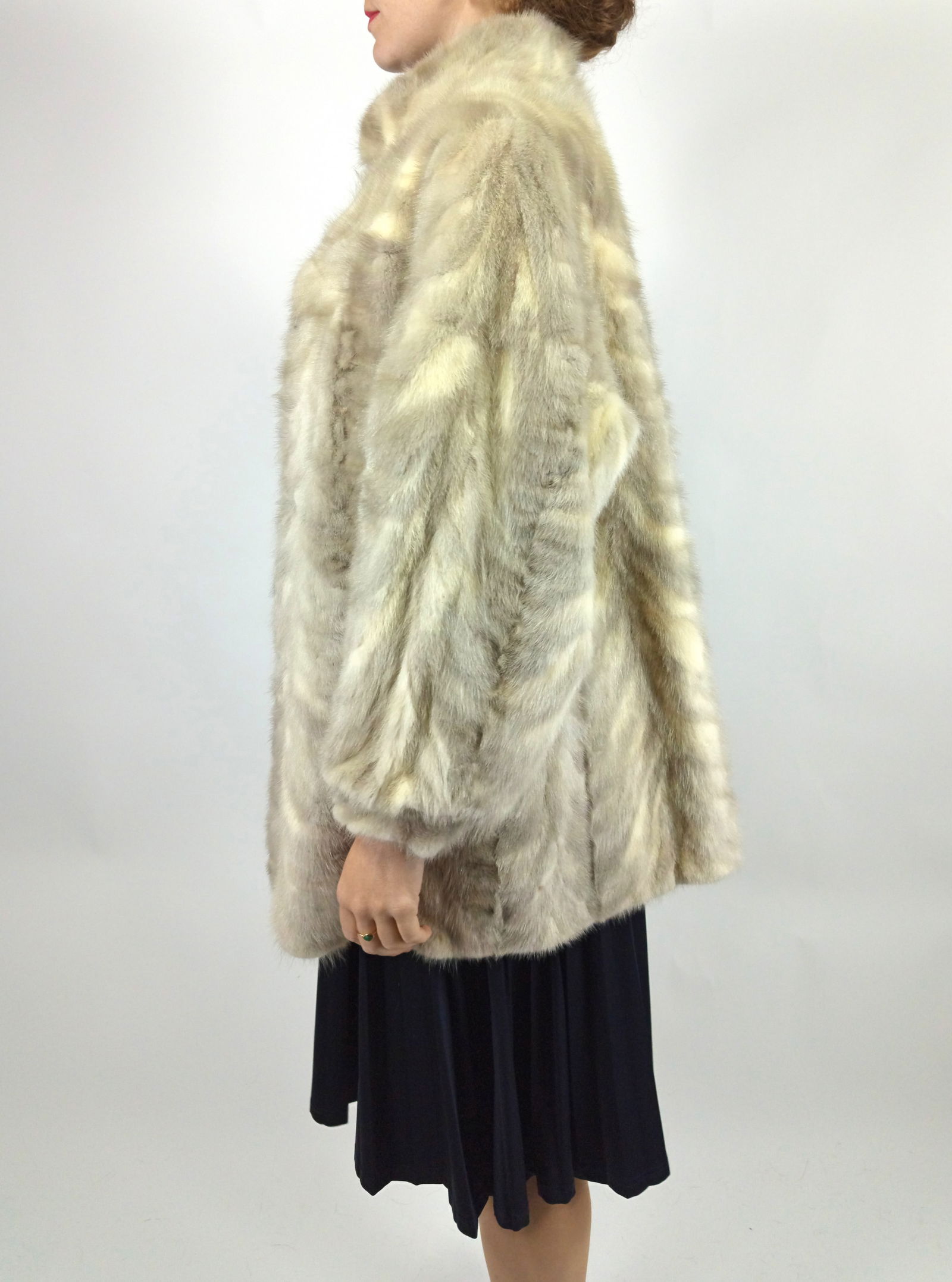 WHITE & PLATINUM MINK FUR JACKET EU: XL ; US: 20 - 5