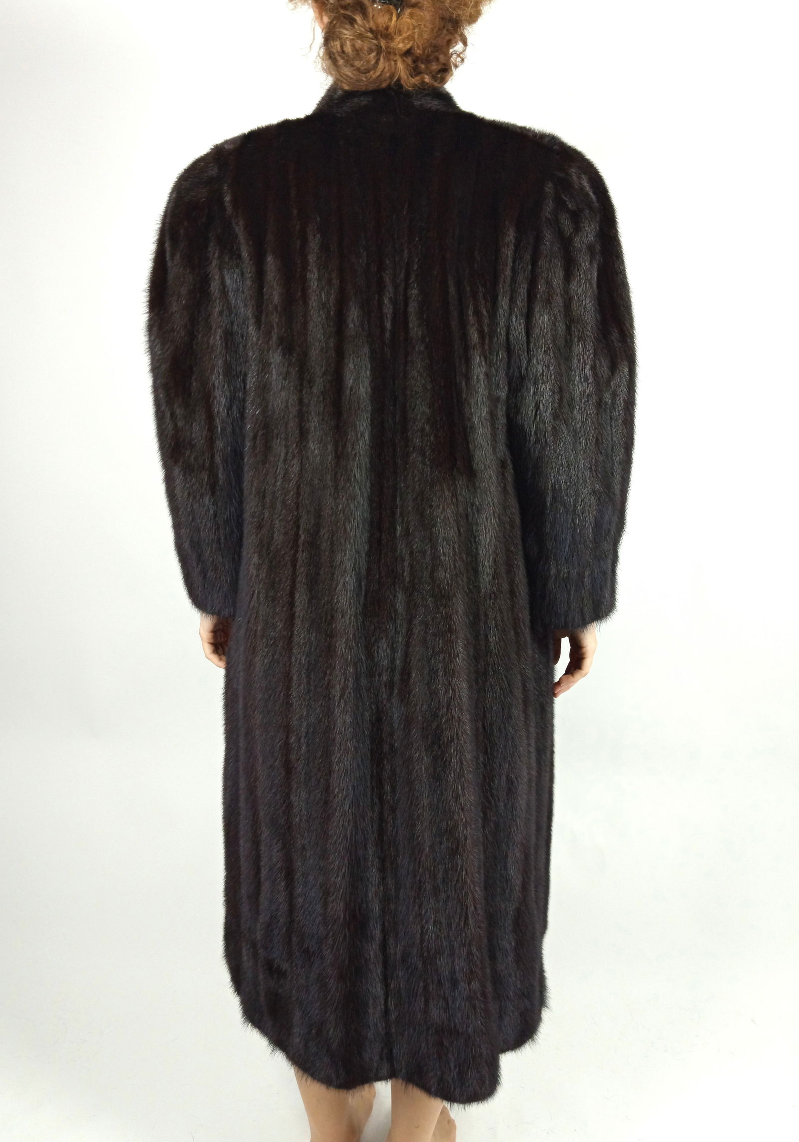 LONG MAHOGANY MINK FUR COAT EU: XL ; US: 18 - 6