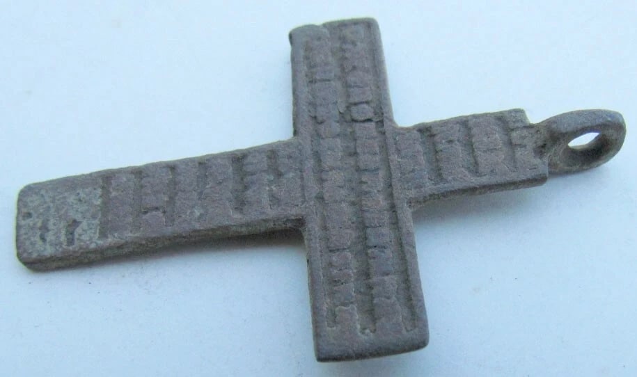 RUSSIAN 17th CENTURY ANTIQUE BRASS NECK CROSS icon - 3