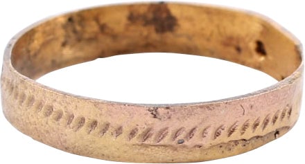 FINE VIKING WEDDING RING 900-1050 AD, SIZE 4 3/4: Gilt bronze, size 4 3/4 for the small finger as was the custom. Broad flat face, 3.3mm width. Recessed flat face with a central stipple band. Some wear and surface texture from use 1000 years ago, wit