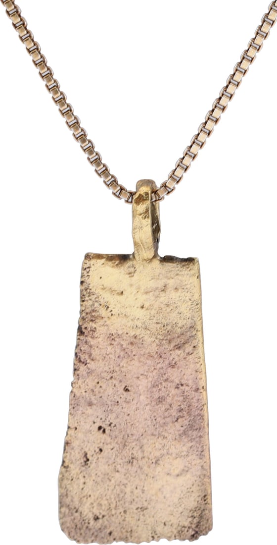 RARE VIKING WOMAN WARRIOR’S BRACELET PENDANT NECKLACE: 10th-11th century AD. Vikings were highly skilled metallurgists, and as a result, breaking metal had supernatural significance for them. Breaking ringjarn (iron rings) as shown on the Larbro Stone,