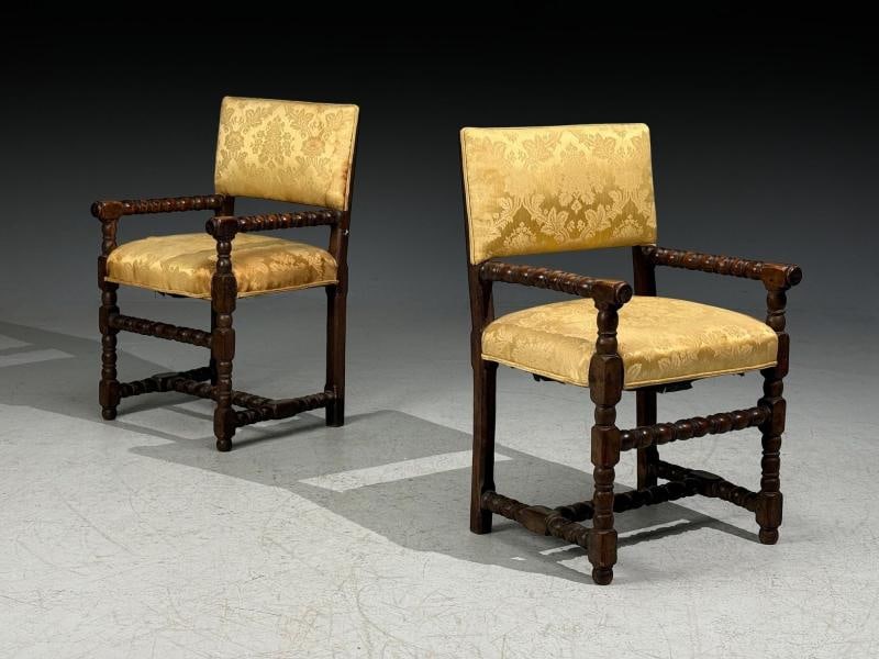 Louis XIII, Barley Twist Occasional Chairs, Fabric, Cherry, France, 17th c. - 3