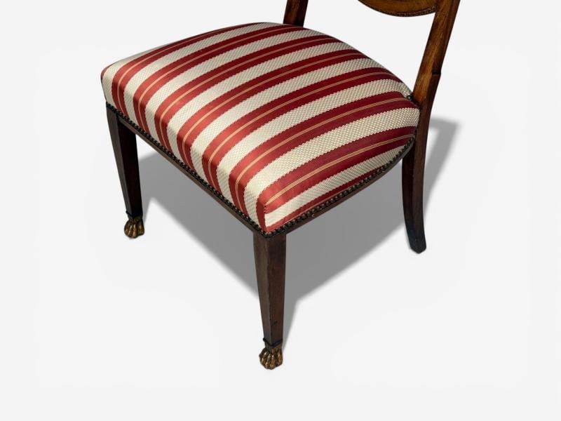 Neoclassical Style, Occasional Chairs, Carved Wood, Silk, England, 19th c. - 9