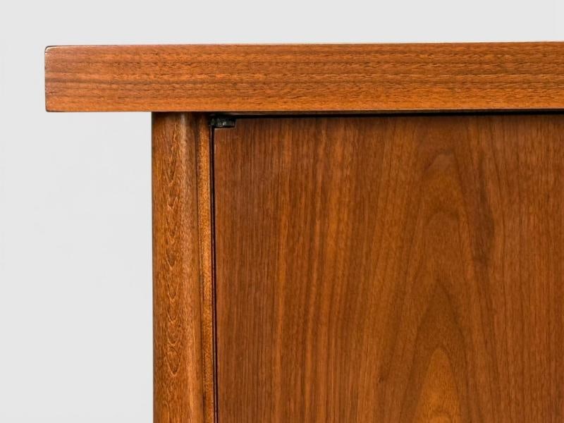 T.H. Robsjohn Gibbings, Sideboard, Walnut, USA, 1960s - 5