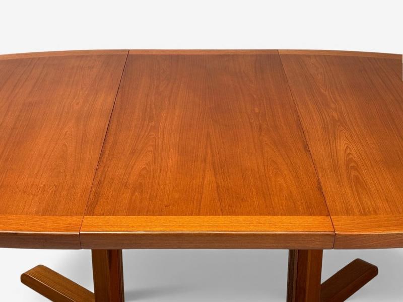Skovby Møbelfabrik, Danish Modern, Teak Expandable Dining Table, Denmark, 1960s - 11