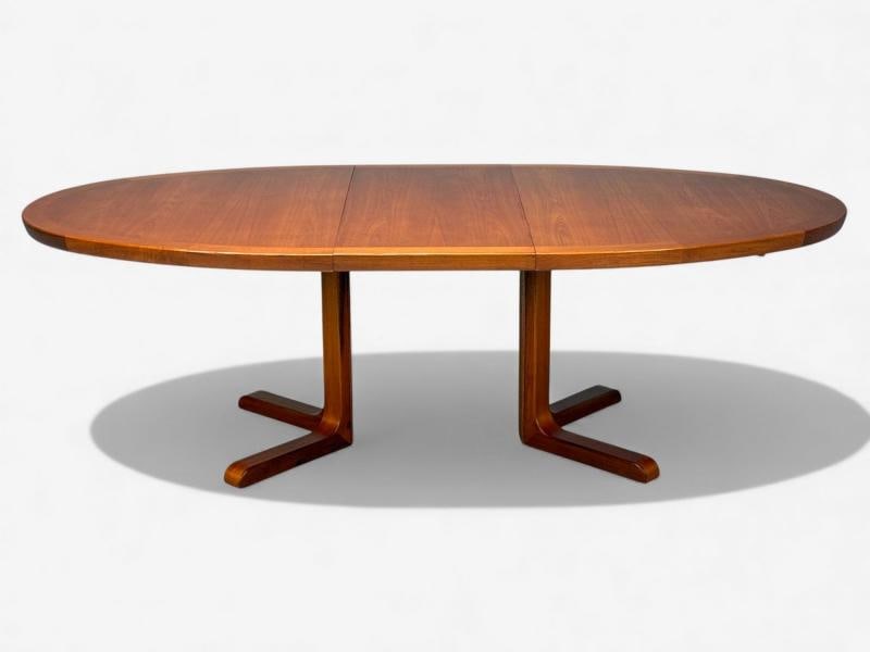 Skovby Møbelfabrik, Danish Modern, Teak Expandable Dining Table, Denmark, 1960s - 3