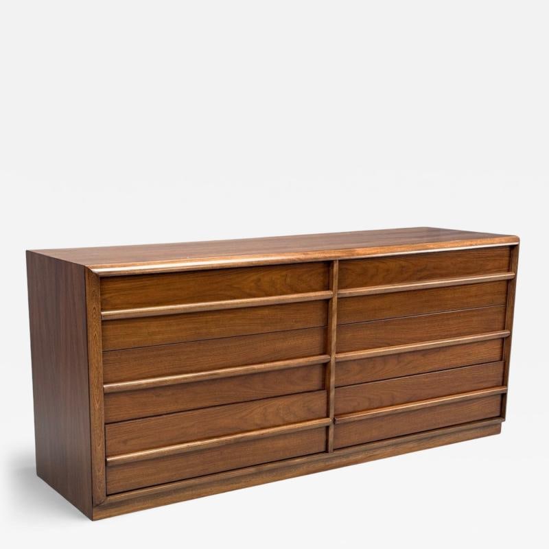 T.H. Robsjohn-Gibbings, American Modern, Walnut, Dresser, USA 1960s (1 of 12)