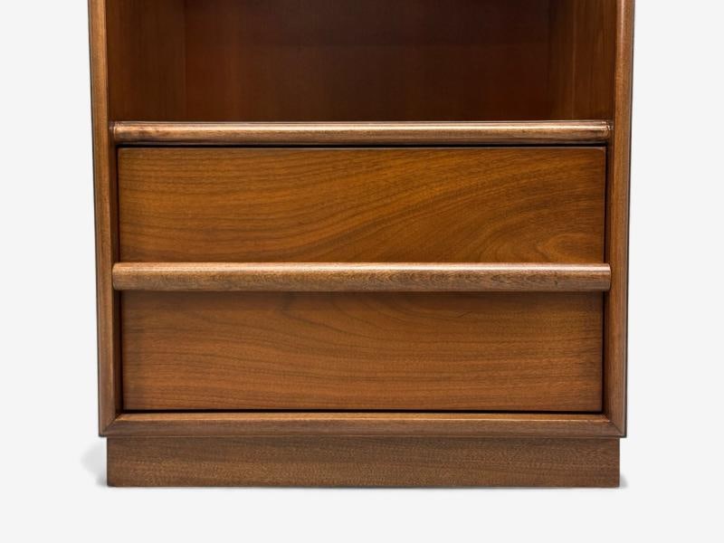 T.H. Robsjohn-Gibbings, American Modern, Walnut, Open Nightstands, USA, 1960s - 7