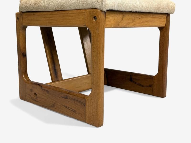 Sergio Rodrigues, Cavoina, Cowhide, Four Cuiabá Dining Chairs, Brazil, 1985 - 10