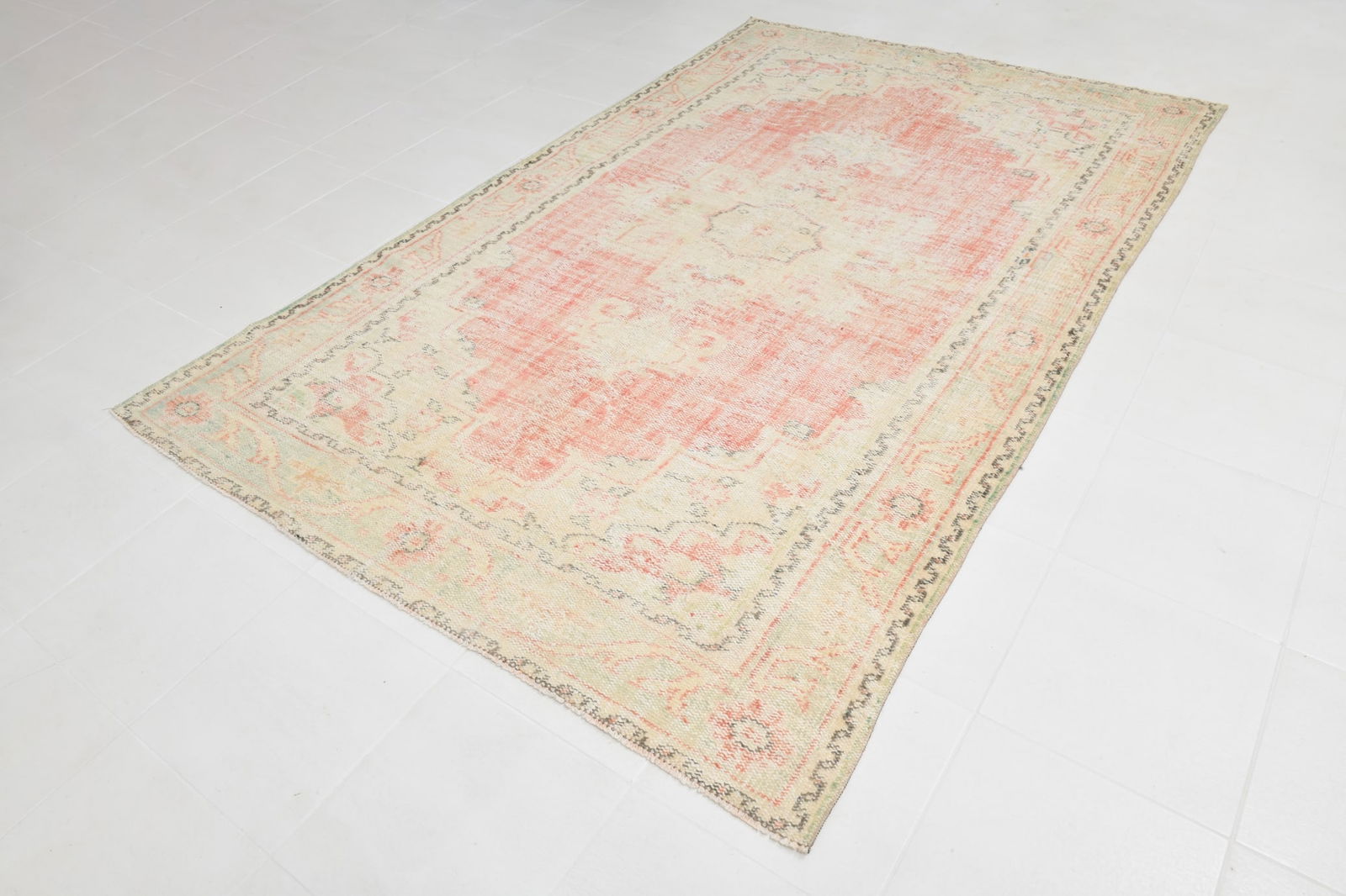 6'0'' x 9'8'' Handmade Vintage Wool Rug - 22061 - 18