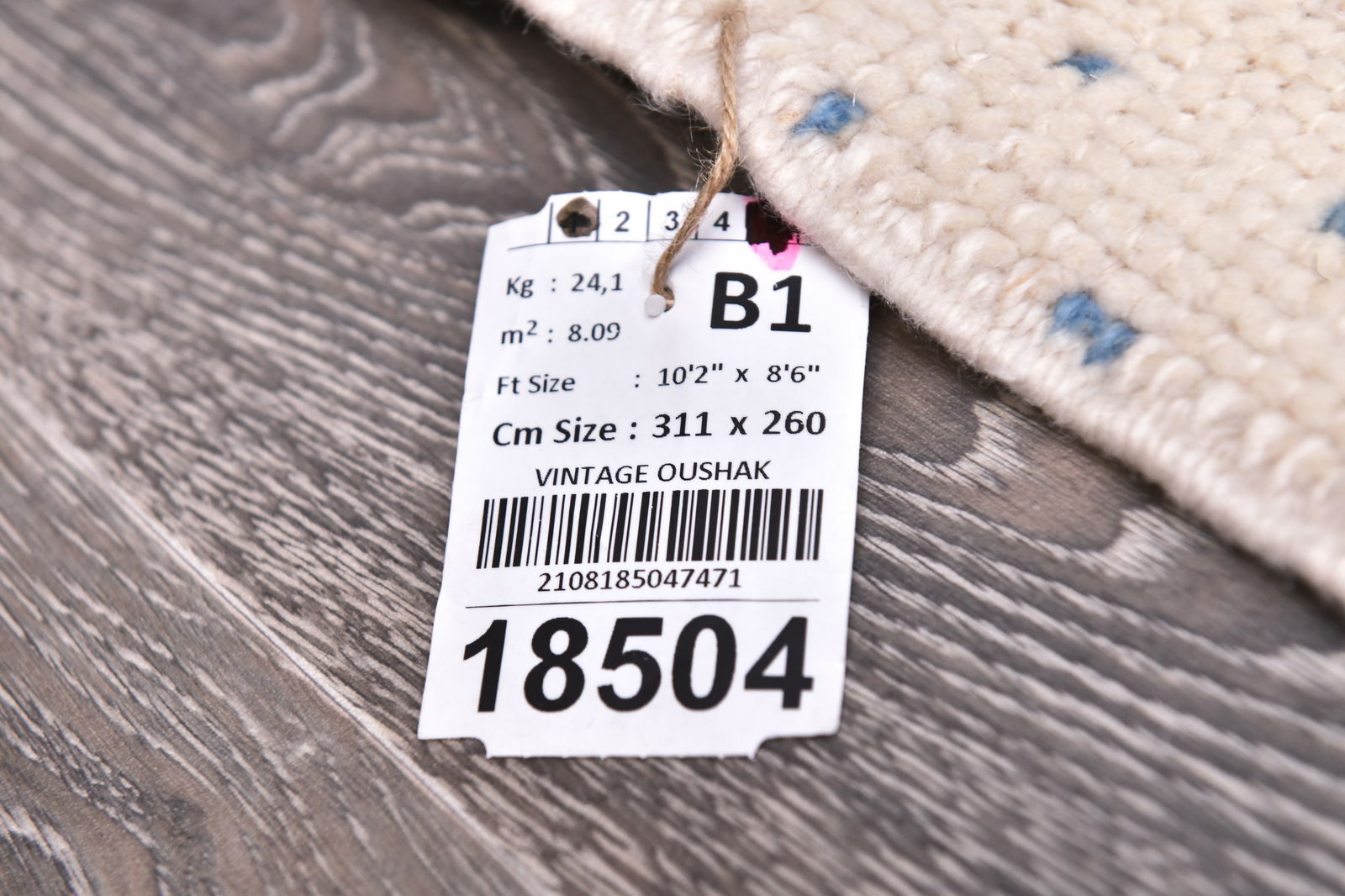 8'6'' x 10'2'' Turkish Vintage Runner Rug - 18504 - 17