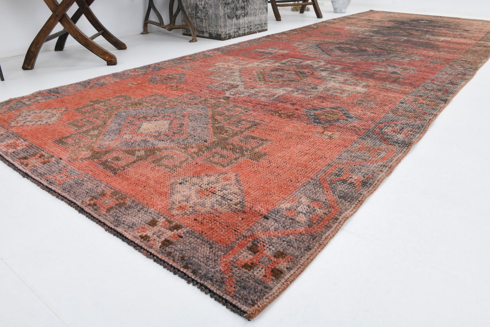 3'11'' x 11'7'' Turkish Vintage Runner Rug - 22973 - 5