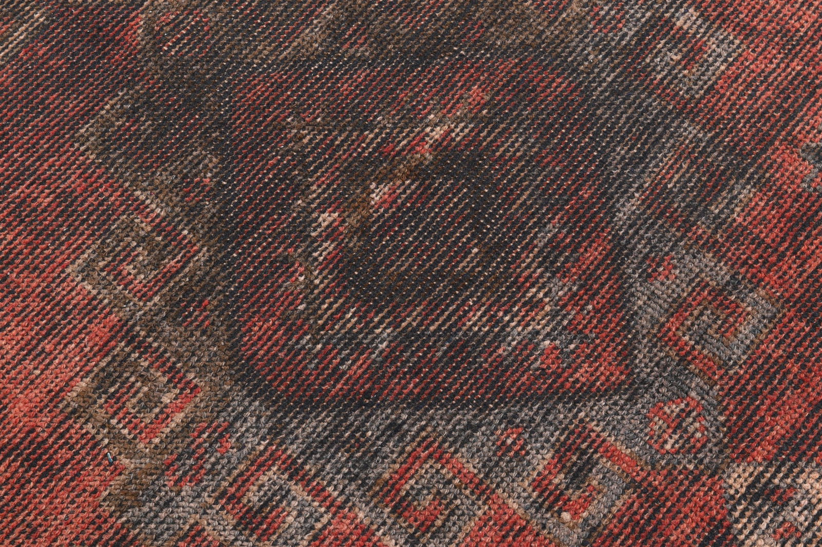 3'11'' x 11'7'' Turkish Vintage Runner Rug - 22973 - 9