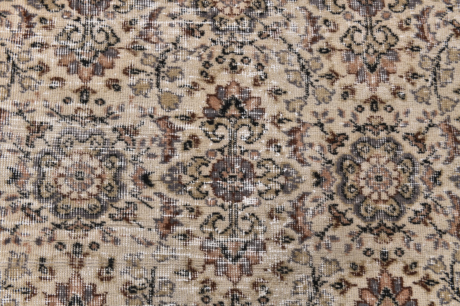 3'9'' x 6'9'' Vintage Wool Runner Rug - 244006 - 5