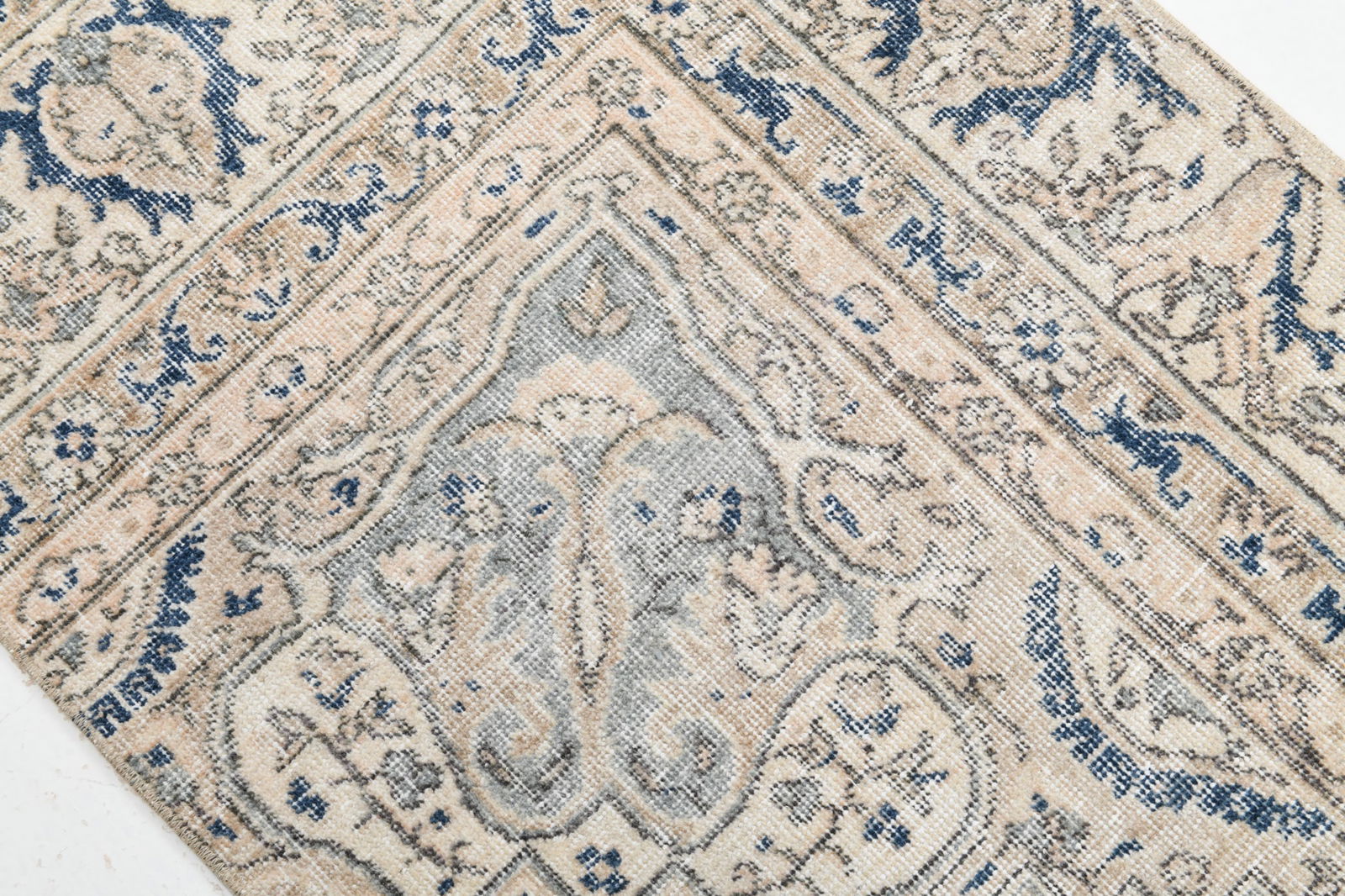 2'3'' x 3'4'' Turkish Vintage Runner Rug - 6889 - 7