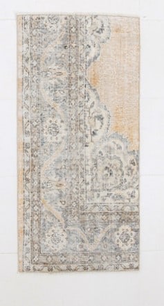 2'0'' x 4'4'' Turkish Vintage Runner Rug - 24048: Title: 2'0'' x 4'4'' Turkish Vintage Runner Rug - 24048Description:2'0'' x 4'4'' Turkish Vintage Runner Rug - 24048Origin:TurkiyeDate/Period:1960-90Materials:Wool,CottonDimension:2'0''x4'4'' ft,