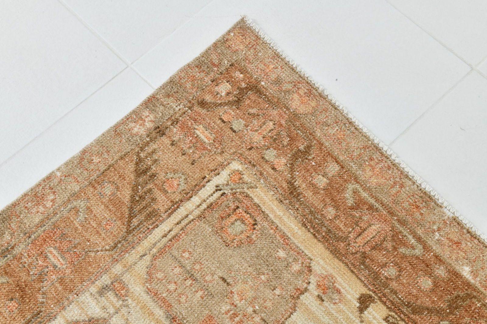 4'11'' x 10'6'' Turkish Vintage Runner Rug - 22911 - 11
