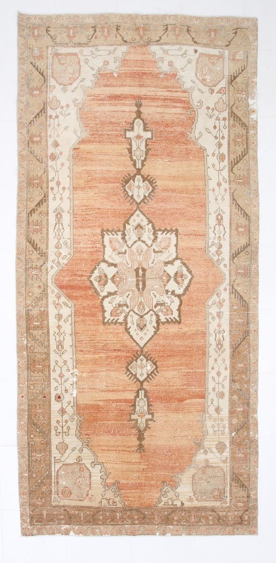 4'11'' x 10'6'' Turkish Vintage Runner Rug - 22911: Title: 4'11'' x 10'6'' Turkish Vintage Runner Rug - 22911 Description:4'11'' x 10'6'' Turkish Vintage Runner Rug - 22911 Origin:Turkiye Date/Period:1960-90 Materials:Wool,Cotton Dimension:4'11''x10'6'