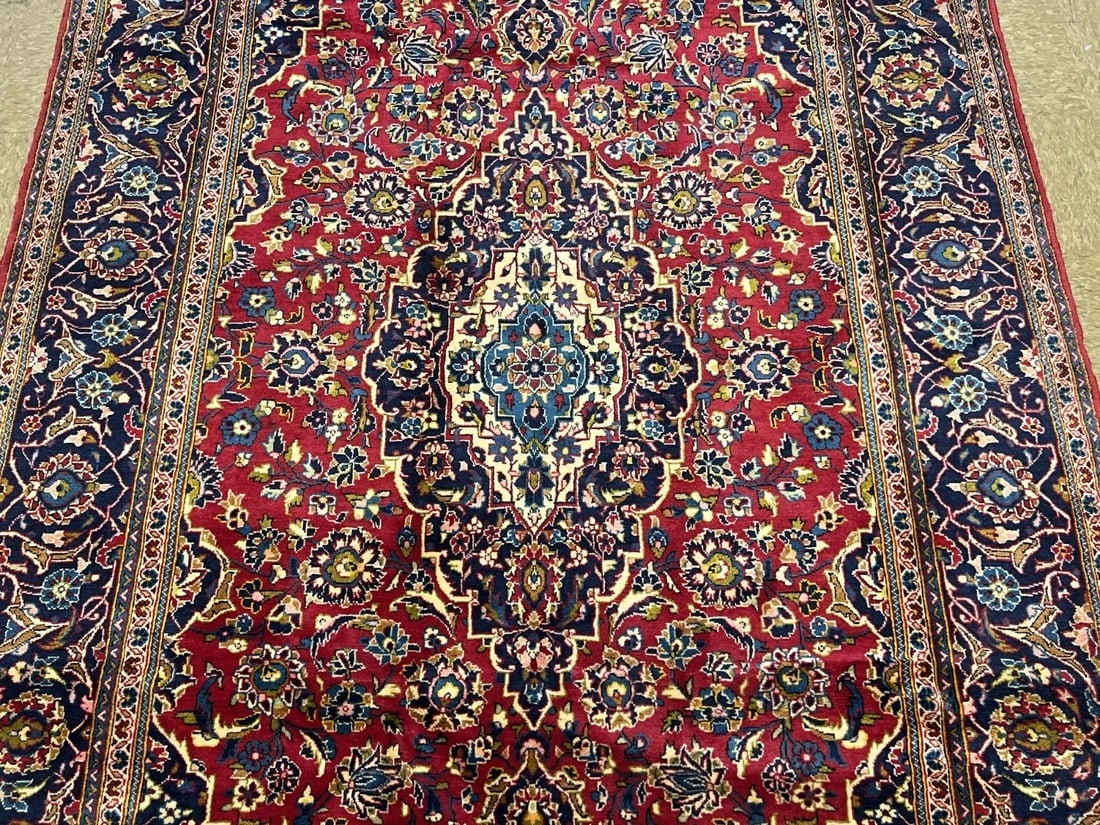 Hand-Knotted Persian Kashan Red Semi-Antique 1970s Oriental Area Rug Carpet 6'4" x 10'9" - 5