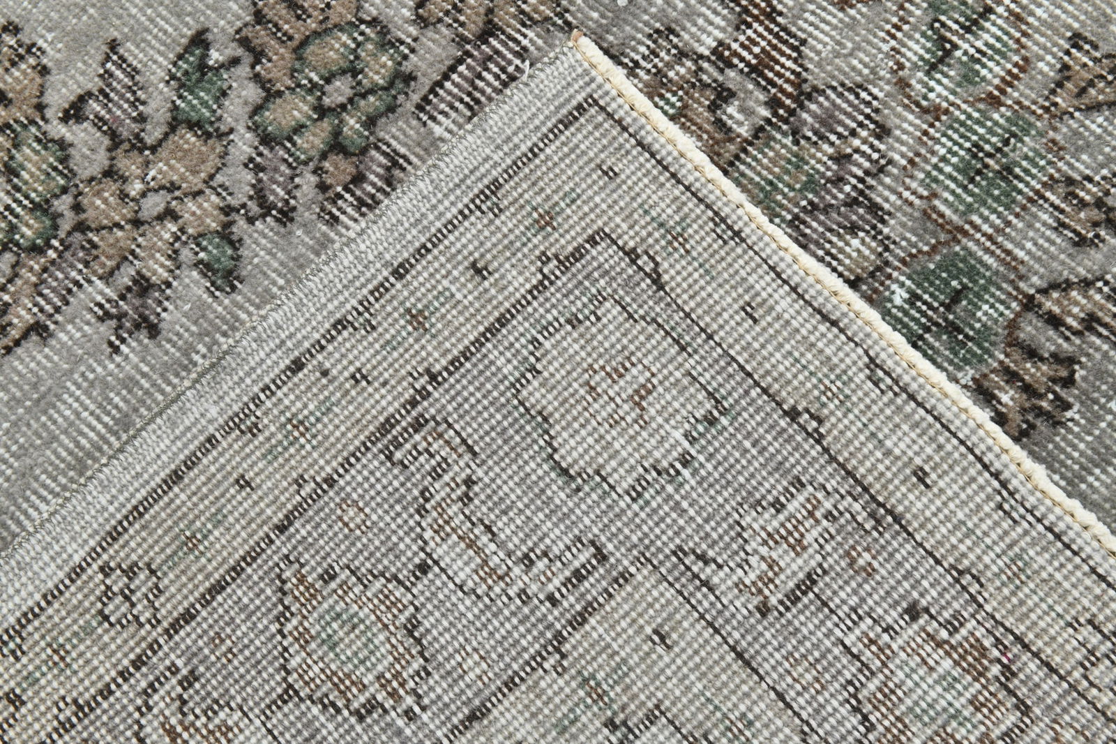 5'6'' x 9'0'' Handmade Vintage Wool Rug - 6991 - 14