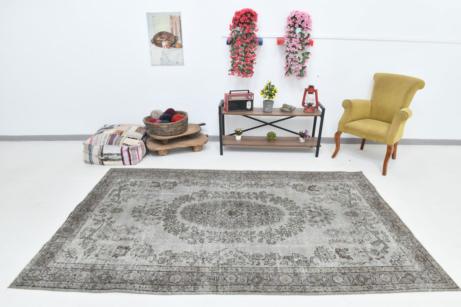 5'6'' x 9'0'' Handmade Vintage Wool Rug - 6991 - 2