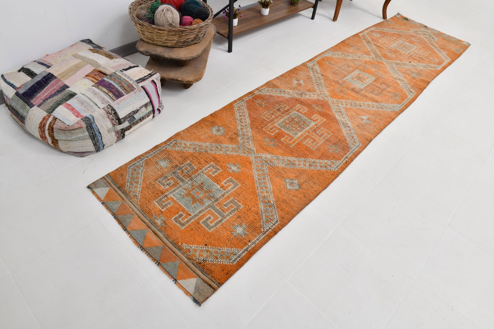 2'9'' x 11'10'' Vintage Wool Runner Rug - 22020 - 4