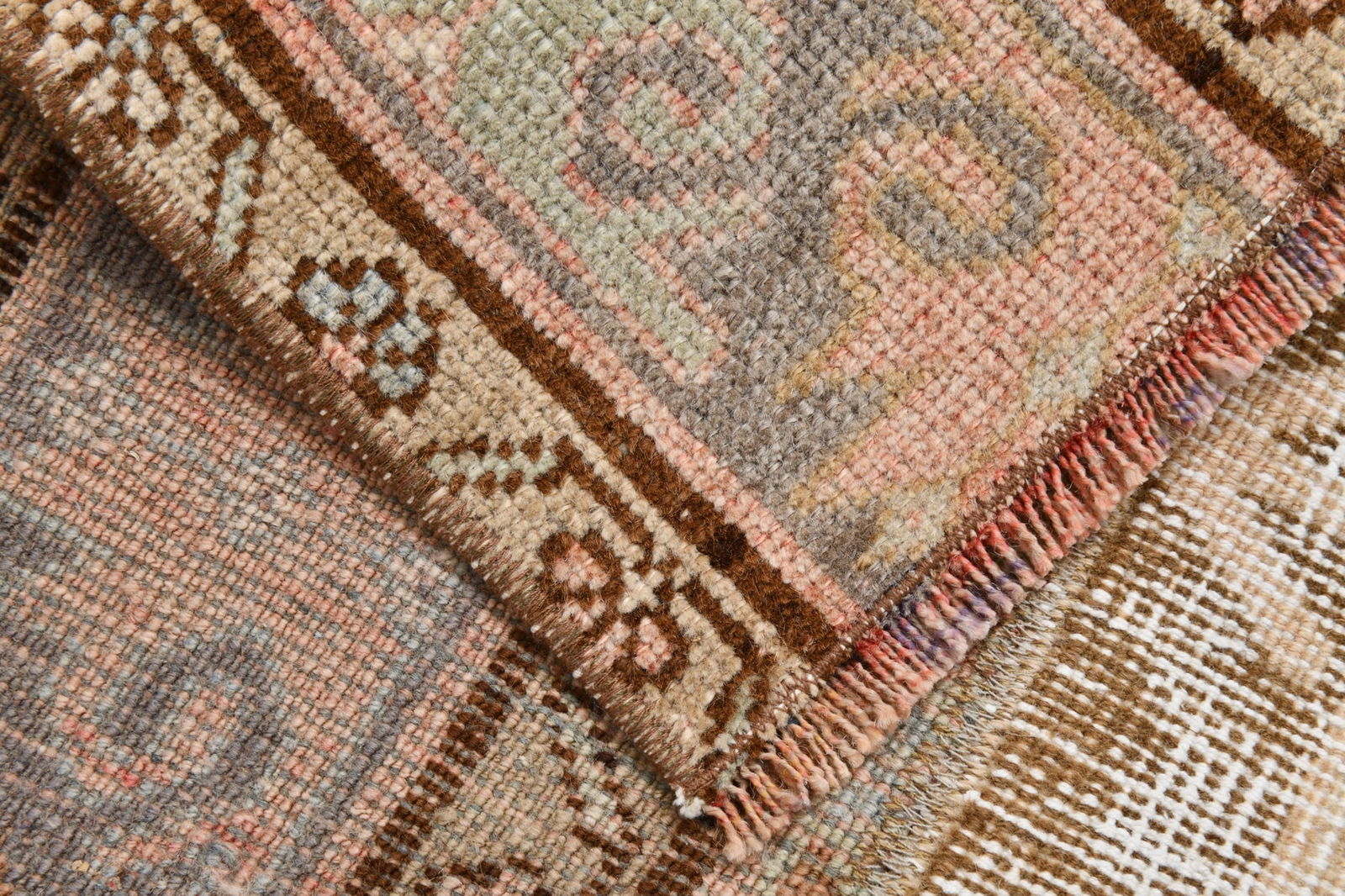 2'1'' x 6'8'' Turkish Vintage Runner Rug - 21593 - 15