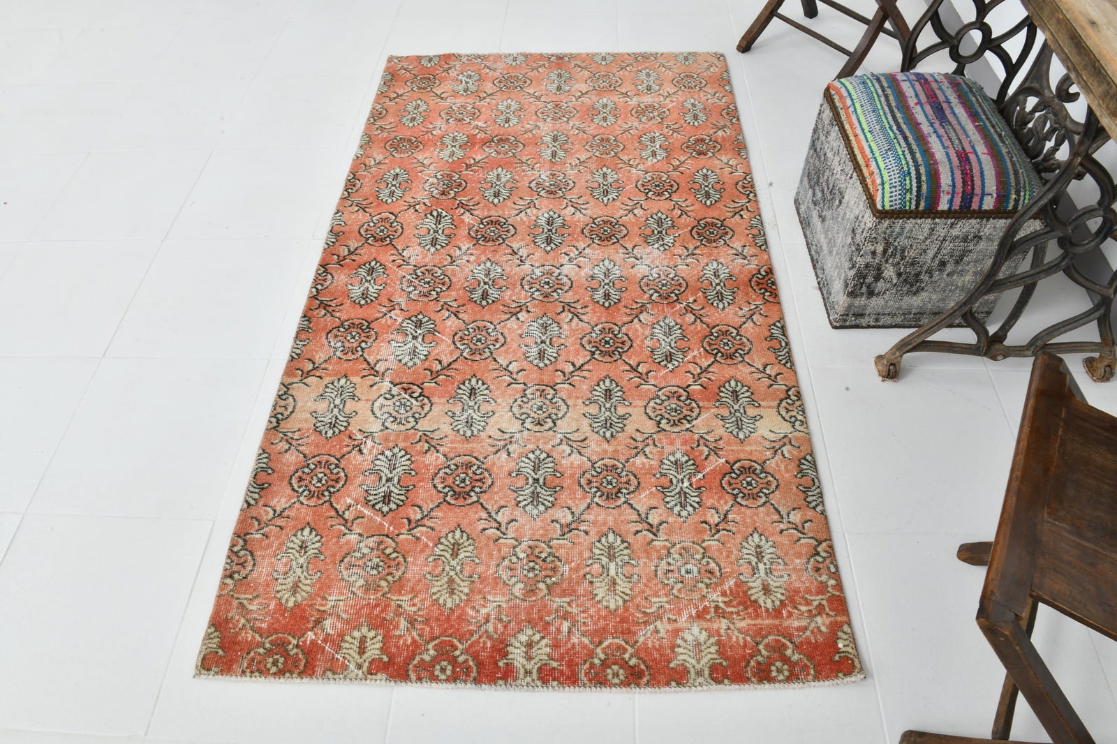 3'8'' x 6'7'' Turkish Vintage Runner Rug - 23039 - 5