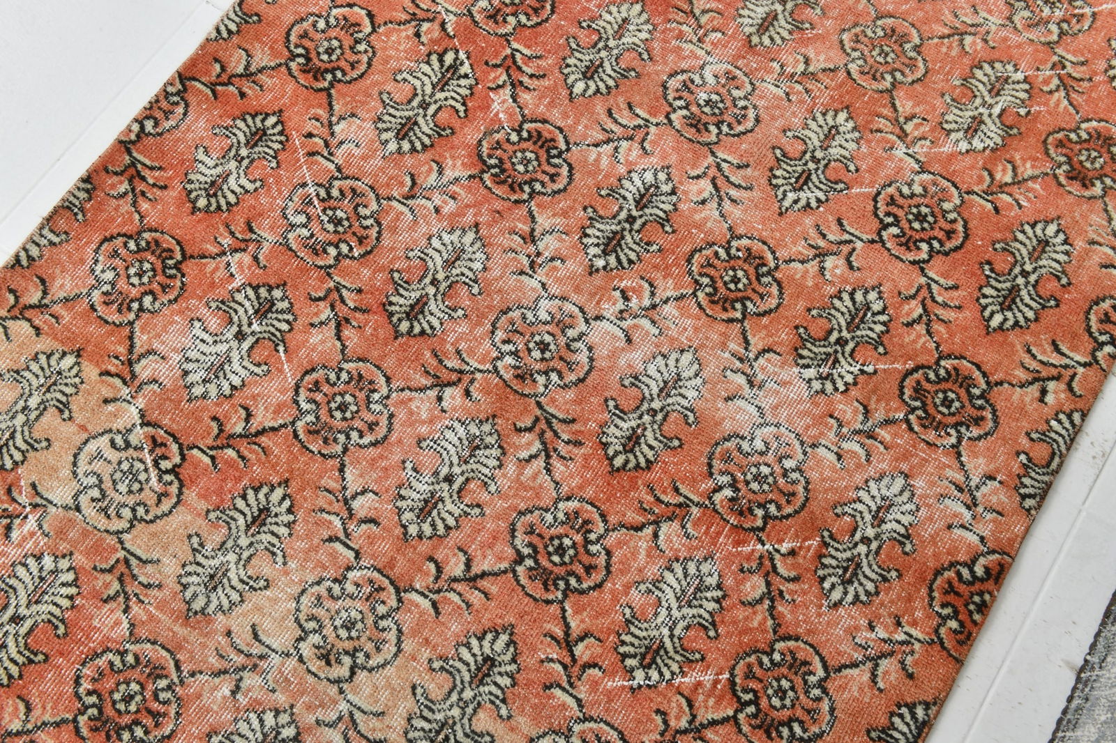 3'8'' x 6'7'' Turkish Vintage Runner Rug - 23039 - 6