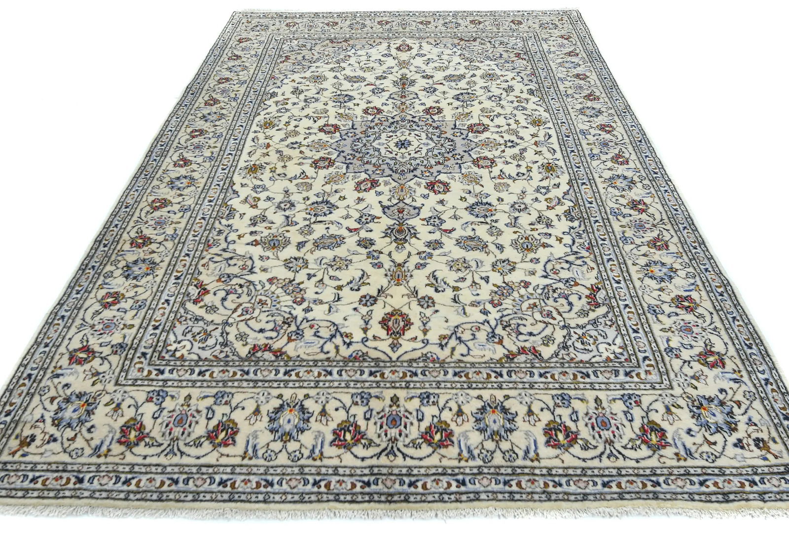 Vintage Cream Traditional 6'5X9'4 Kashan Persian Rug - 2