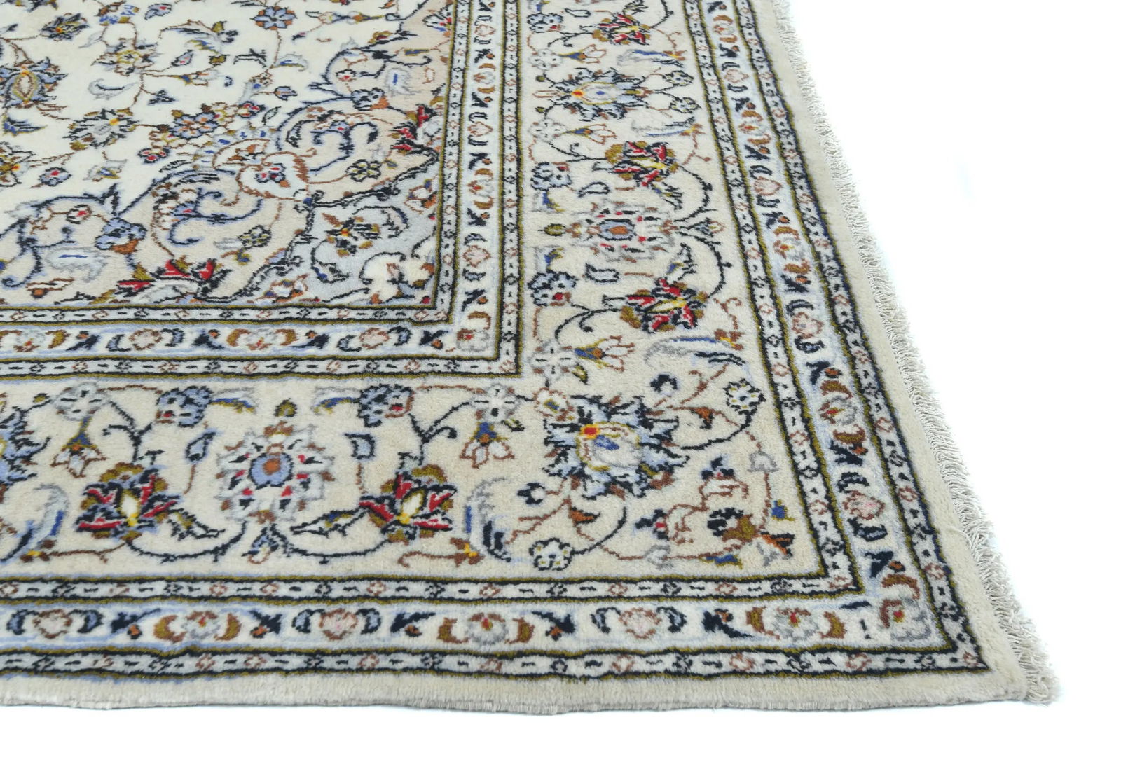 Vintage Cream Traditional 6'5X9'4 Kashan Persian Rug - 8