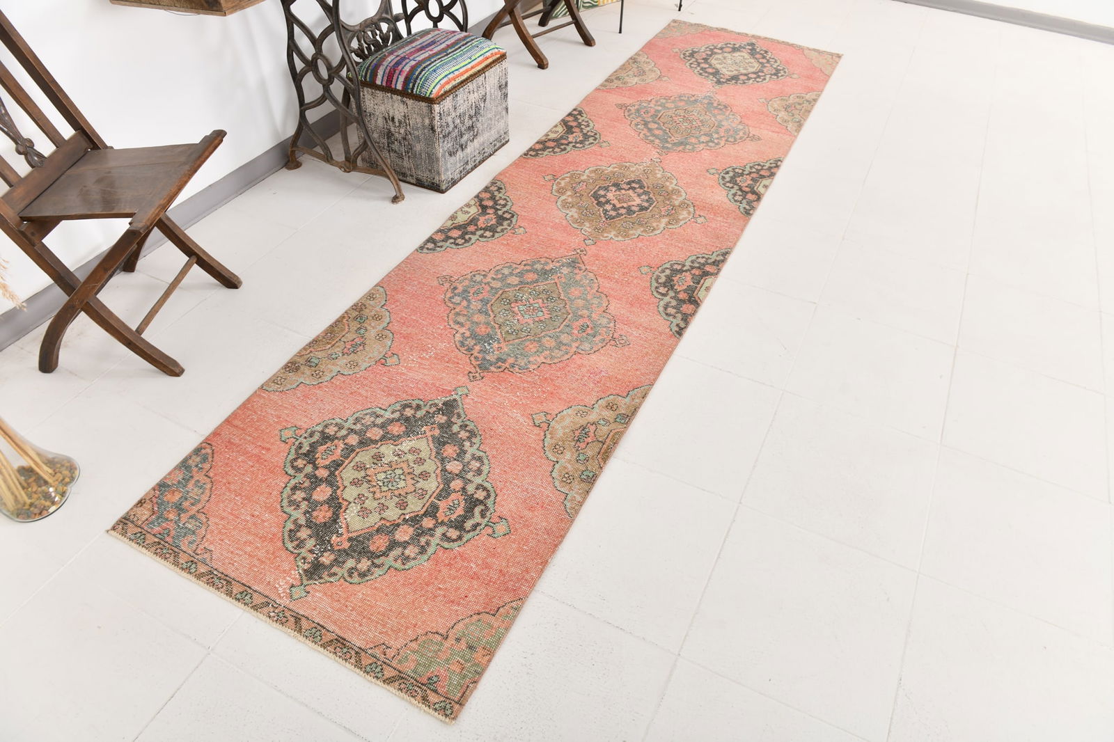 2'11'' x 11'8'' Handmade Vintage Wool Rug - 23995 - 4