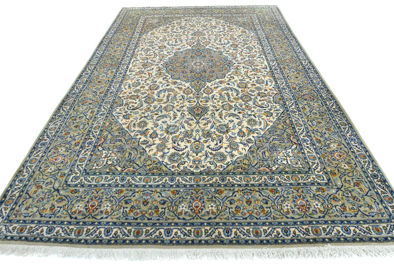 Semi Antique Cream Traditional 7X11 Kashan Persian Rug - 2