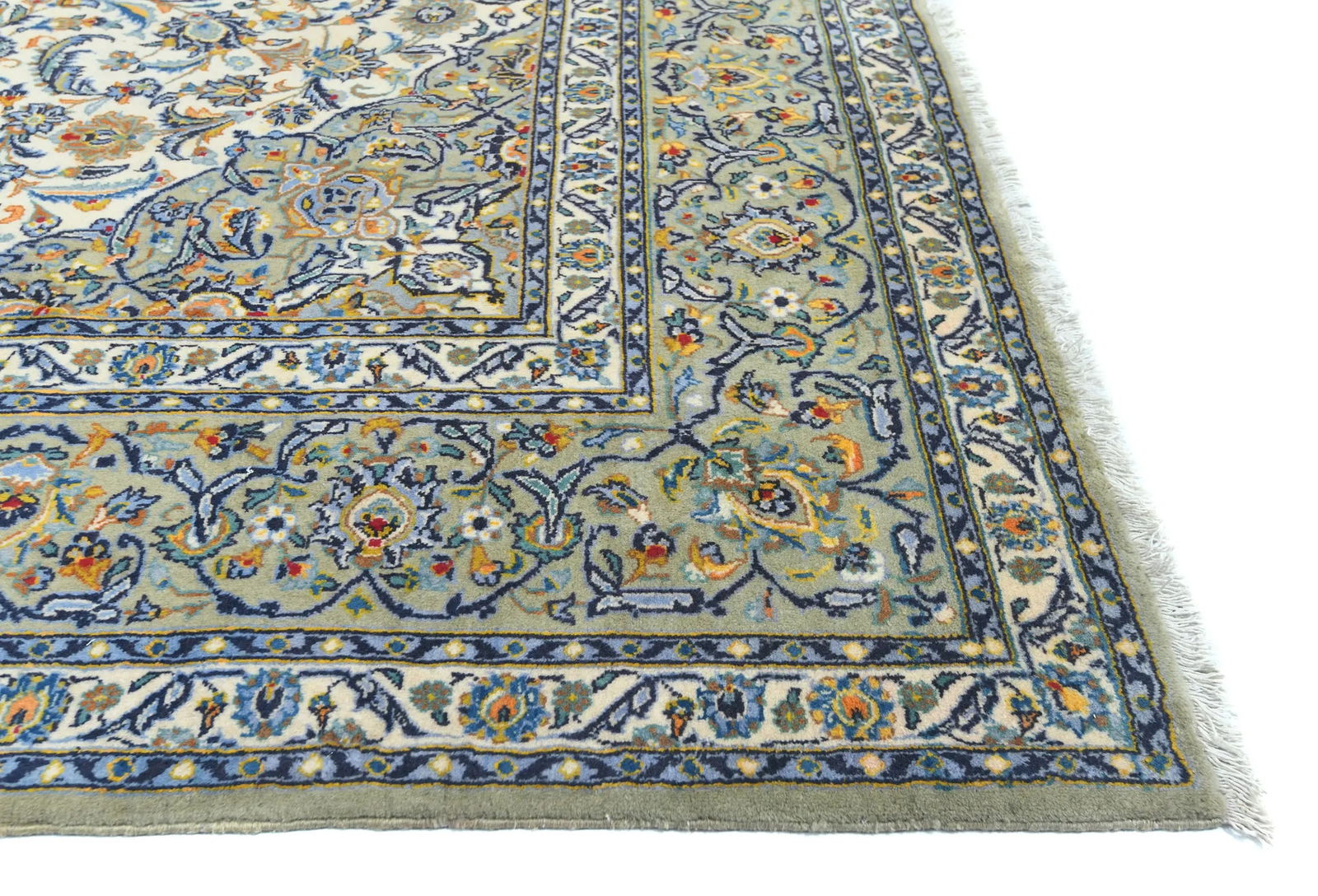 Semi Antique Cream Traditional 7X11 Kashan Persian Rug - 8