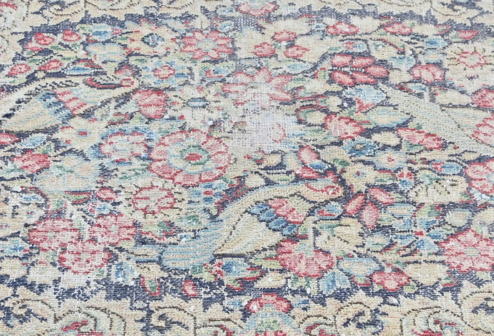 Semi Antique Muted Floral 1'7X2'3 Distressed Oriental Rug - 6
