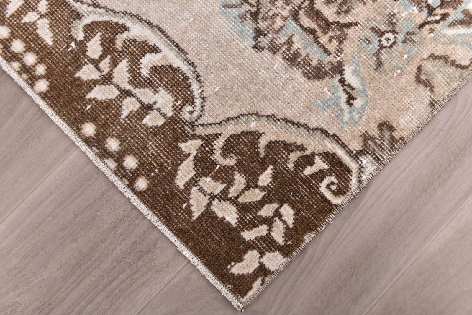 2'3'' x 5'5'' Turkish Vintage Runner Rug - 240479 - 7