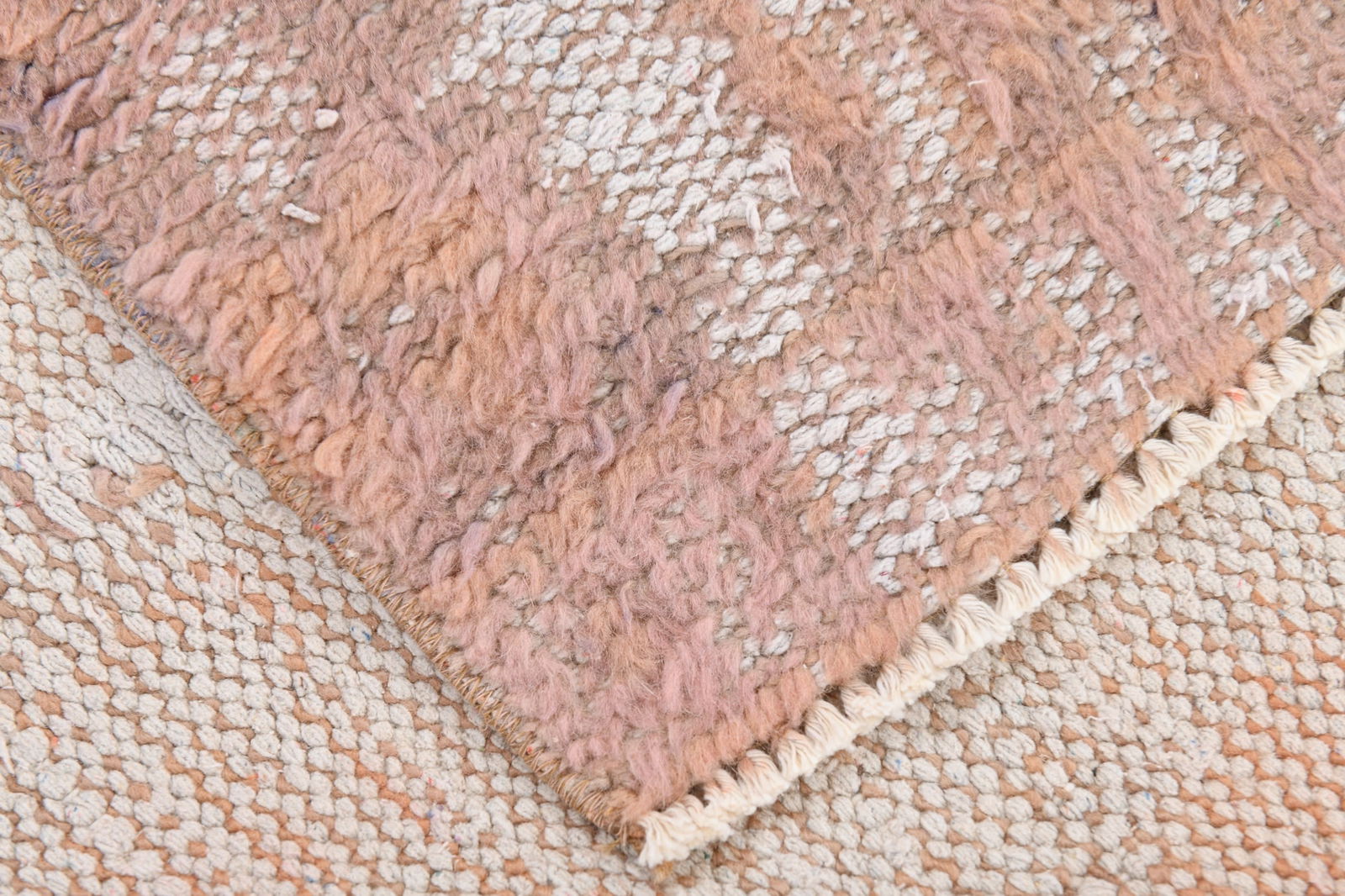 5'3'' x 9'2'' Vintage Wool Runner Rug - 7003 - 17