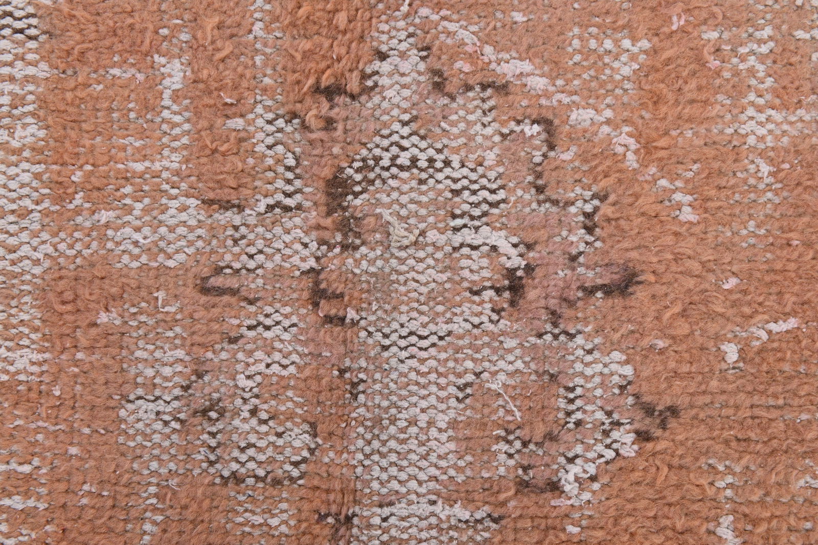 5'3'' x 9'2'' Vintage Wool Runner Rug - 7003 - 8