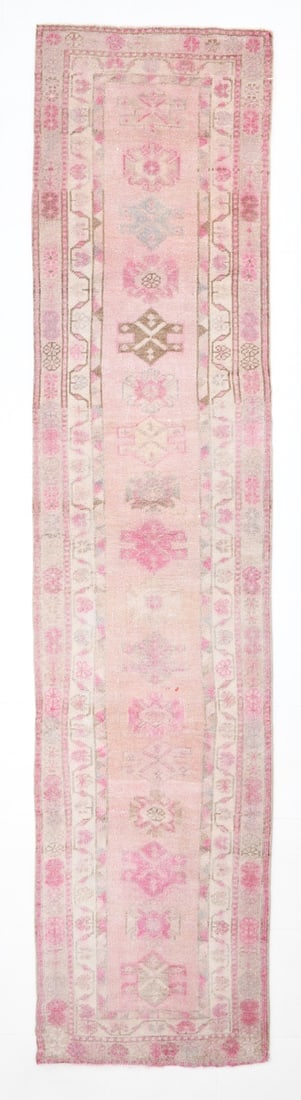 2'9'' x 12'3'' Handmade Vintage Wool Patchwork Rug - 7001: Title: 2'9'' x 12'3'' Handmade Vintage Wool Patchwork Rug - 7001 Description:2'9'' x 12'3'' Handmade Vintage Wool Patchwork Rug - 7001 Origin:Turkiye Date/Period:1960-90 Materials:Wool,Cotton Dimensio