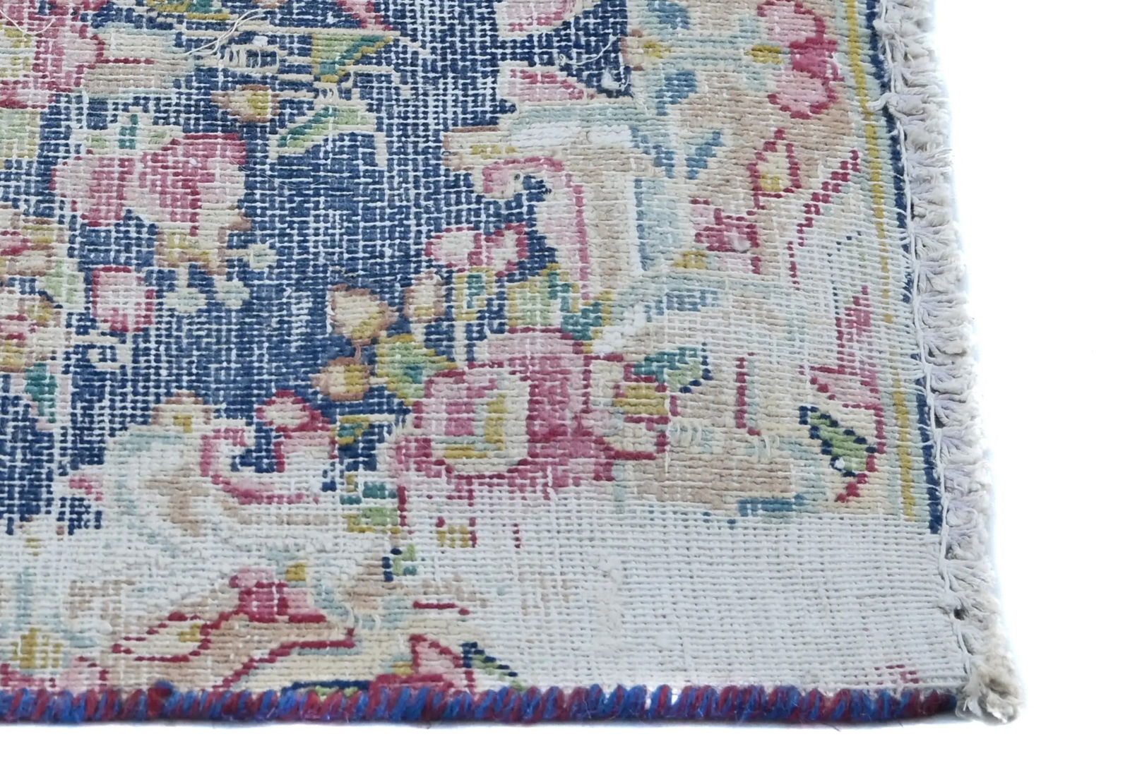 Semi Antique Muted Floral 1'5X1'6 Distressed Oriental Square Rug - 4