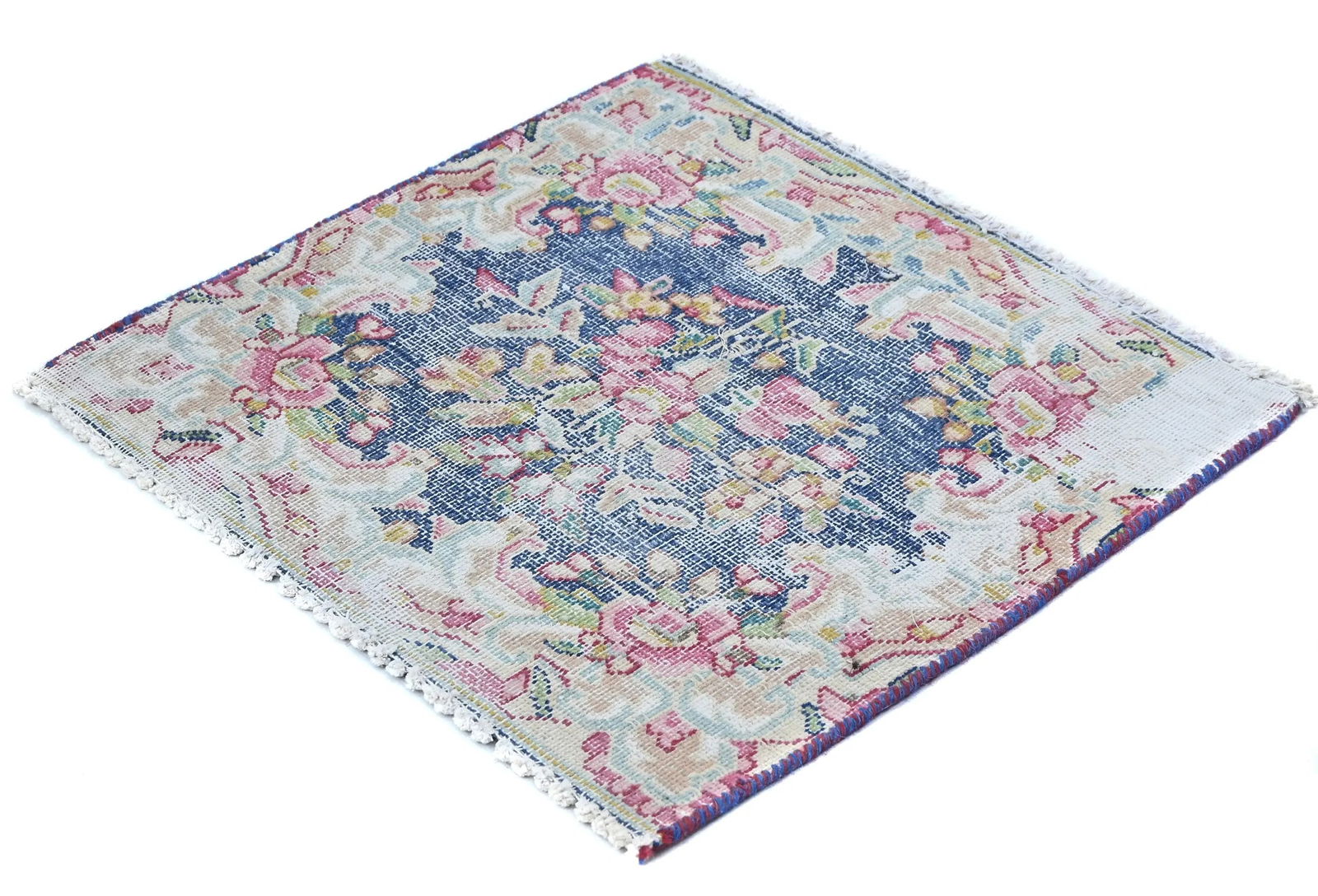 Semi Antique Muted Floral 1'5X1'6 Distressed Oriental Square Rug - 9