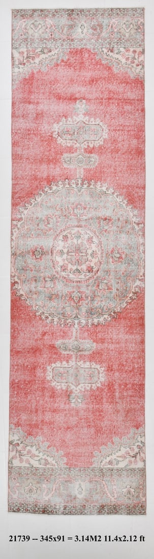 2'11'' x 11'3'' Handmade Vintage Wool Rug - 21739: Title: 2'11'' x 11'3'' Handmade Vintage Wool Rug - 21739 Description:2'11'' x 11'3'' Handmade Vintage Wool Rug - 21739 Origin:Turkiye Date/Period:1960-90 Materials:Wool,Cotton Dimension:2'11''x11'3''