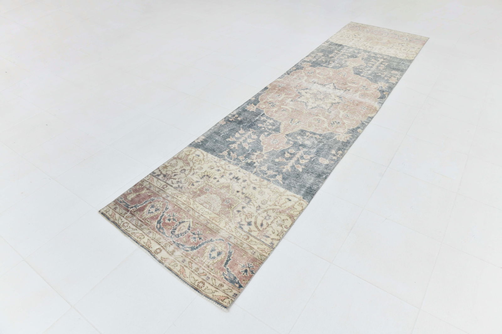 2'11'' x 11'9'' Turkish Vintage Runner Rug - 23304 - 19