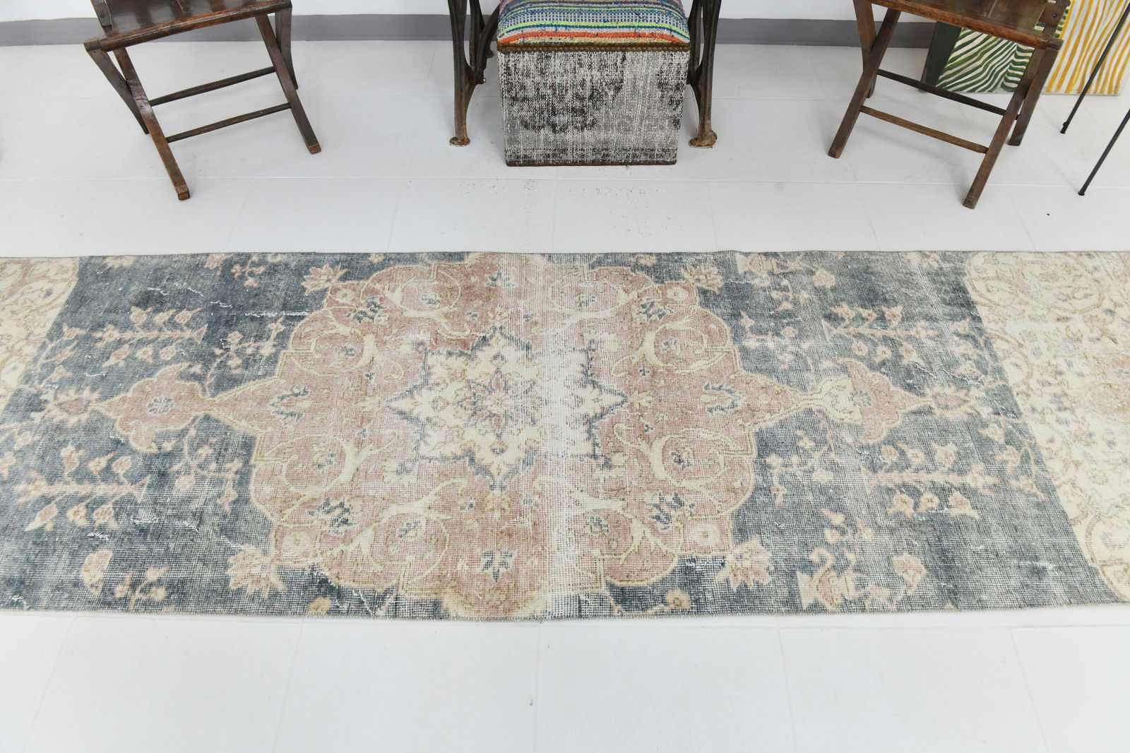2'11'' x 11'9'' Turkish Vintage Runner Rug - 23304 - 3