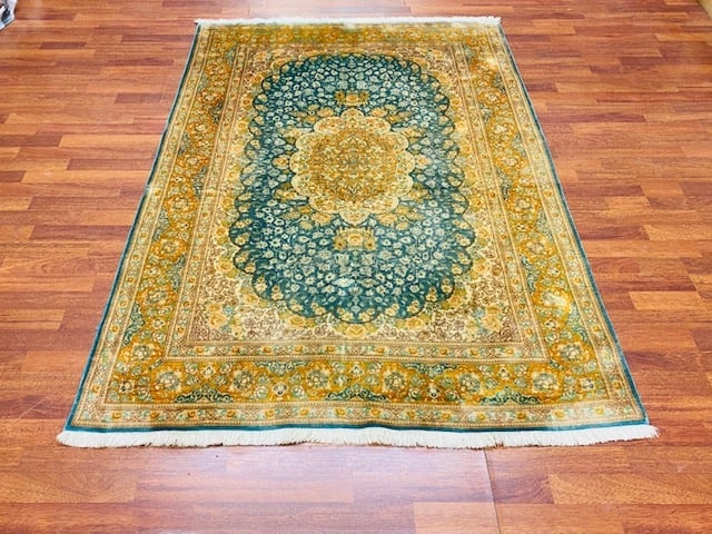 Vintage Persian Pure Silk Qum Rug-4700: Title:Vintage Persian Pure Silk Qum Rug-4700Description:Dcorative 100 percent Persian Pure silk Qum rug, from central Persia,city odf Qum, size 4 ft. 5 inches by 6 ft. 4 inches, circa 1970, excellent